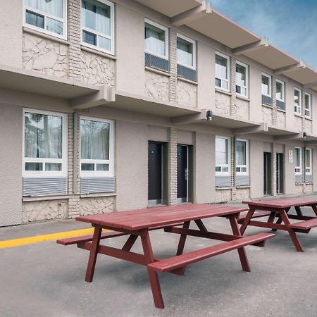 Super 8 By Wyndham Thunder Bay Motel Luaran gambar