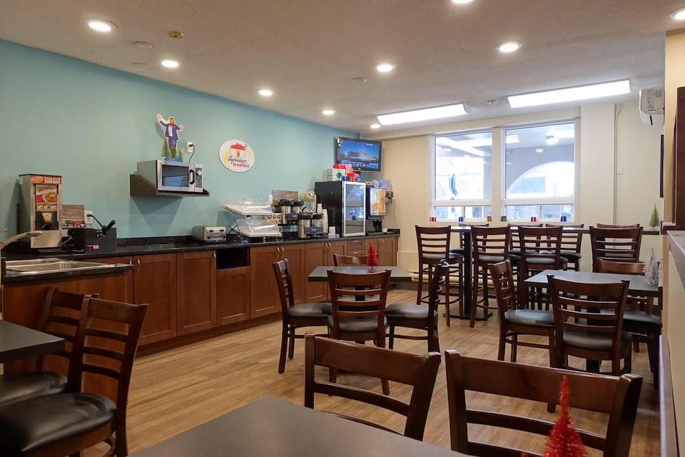 Super 8 By Wyndham Thunder Bay Motel Luaran gambar