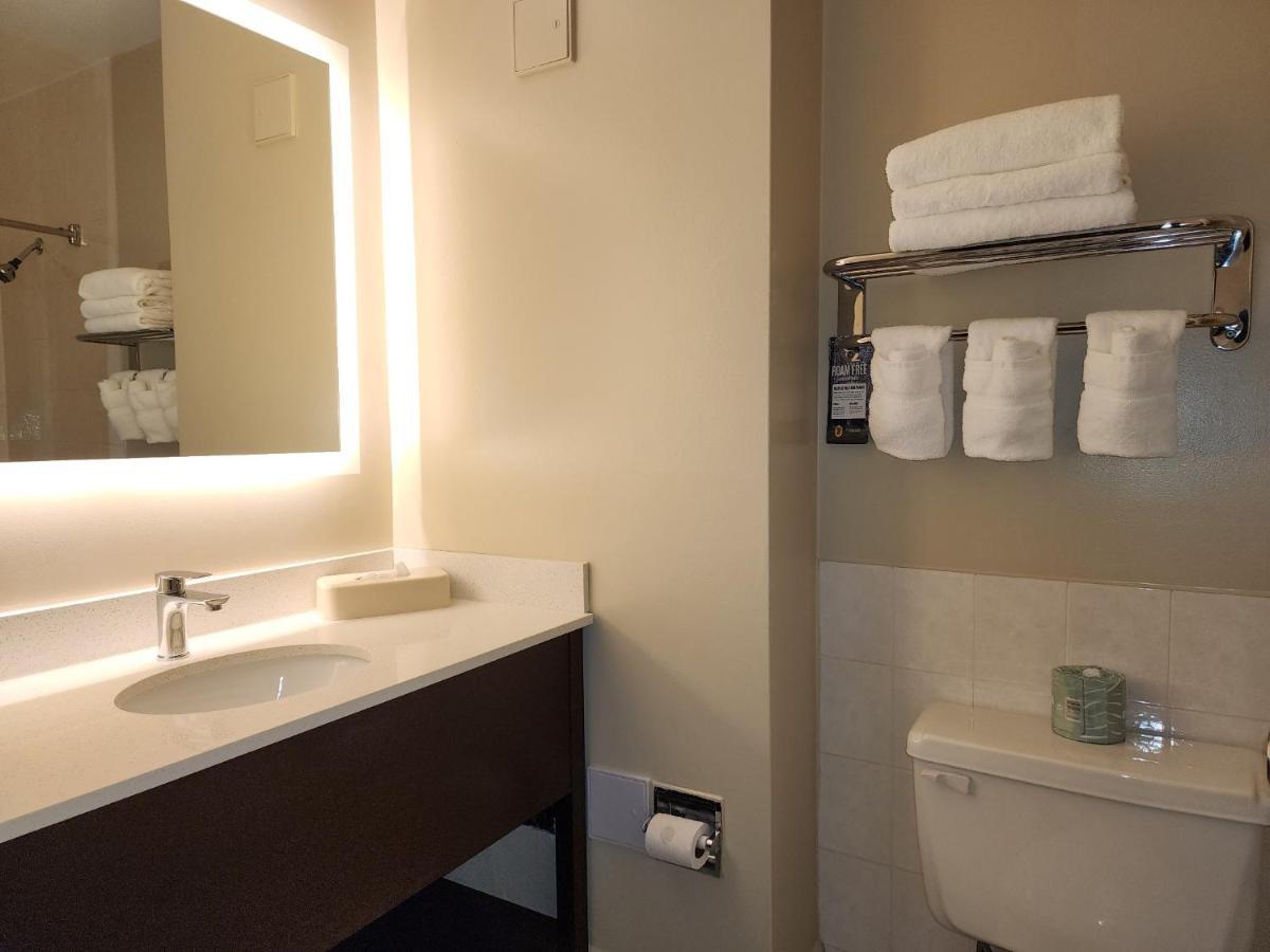 Super 8 By Wyndham Thunder Bay Motel Luaran gambar